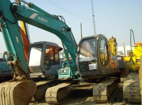 挖掘機(jī)陷車，你需要了解以下方法